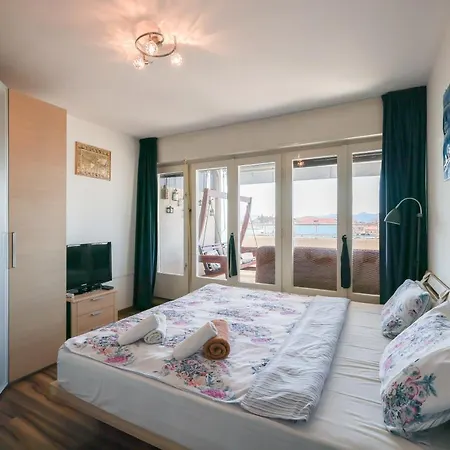 Cruiser Apartman *